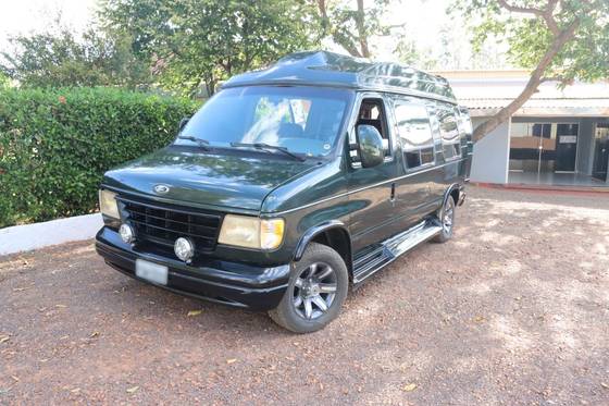 FORD ECONOLINE 5.4 V8 GASOLINA E-350 3P AUTOMÁTICO